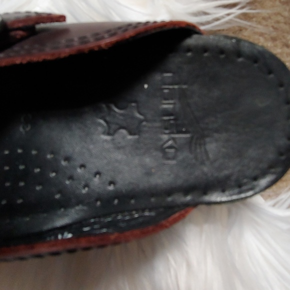 Dansko "Merrie" Jane Clogs Size 38 - Picture 5 of 7